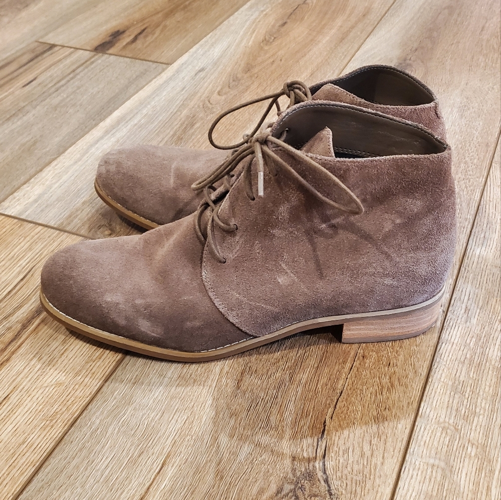Blondo Brown Boots Size 8.5